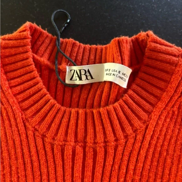 Zara - 3 items, Black Leather shorts, Top & Skirt- Sz Small - Picture 10 of 11